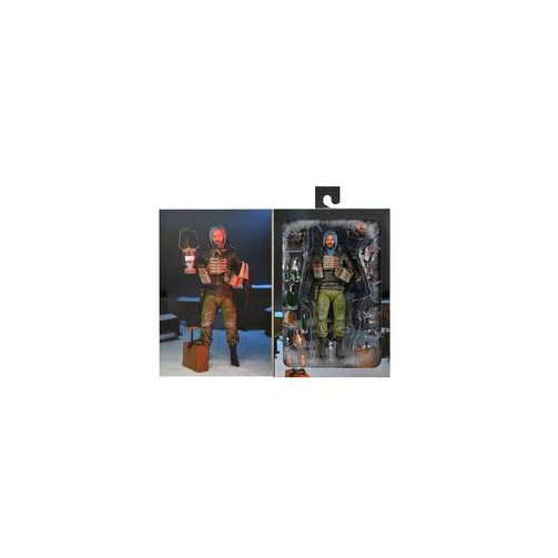 la_cosa_figura_ultimate_macready_(last_stand)_18_cm_0634482049525_oferta