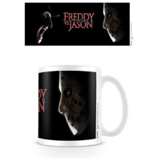 pyramid_international_taza_desayuno_terror_freddy_vs_jason_5050574226349_oferta