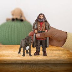 schleich_-_harry_potter_-_hagrid_&_fang_42638_4059433713311_novedad