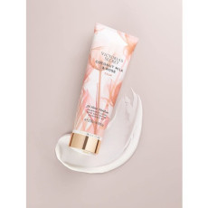 victoria's_secret_coconut_milk_&_rose_hidratante_loción_corporal_236ml_0667554119338_barato