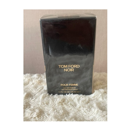 tom_ford_noir_pour_femme_eau_de_perfume_vaporizador_50ml_0888066034623_oferta